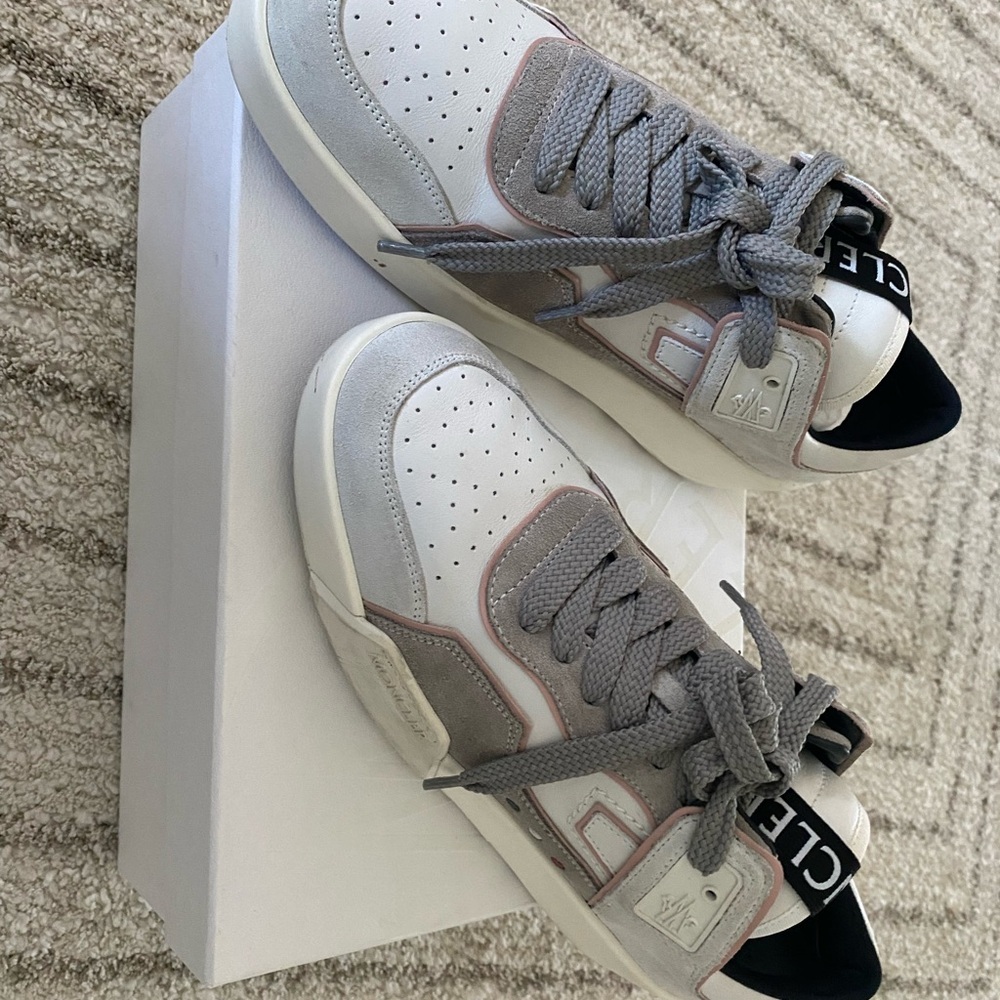 Moncler Gray and White Casual Sneakers size 39 - Picture 8 of 16
